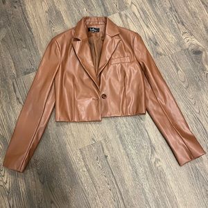 Cropped Brown Blazer